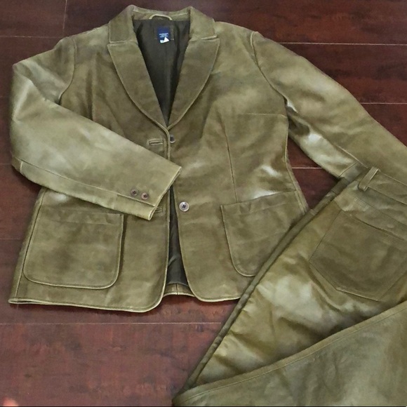 GAP Jackets & Blazers - 🔵 Vintage NWOT Olive Leather Blazer
